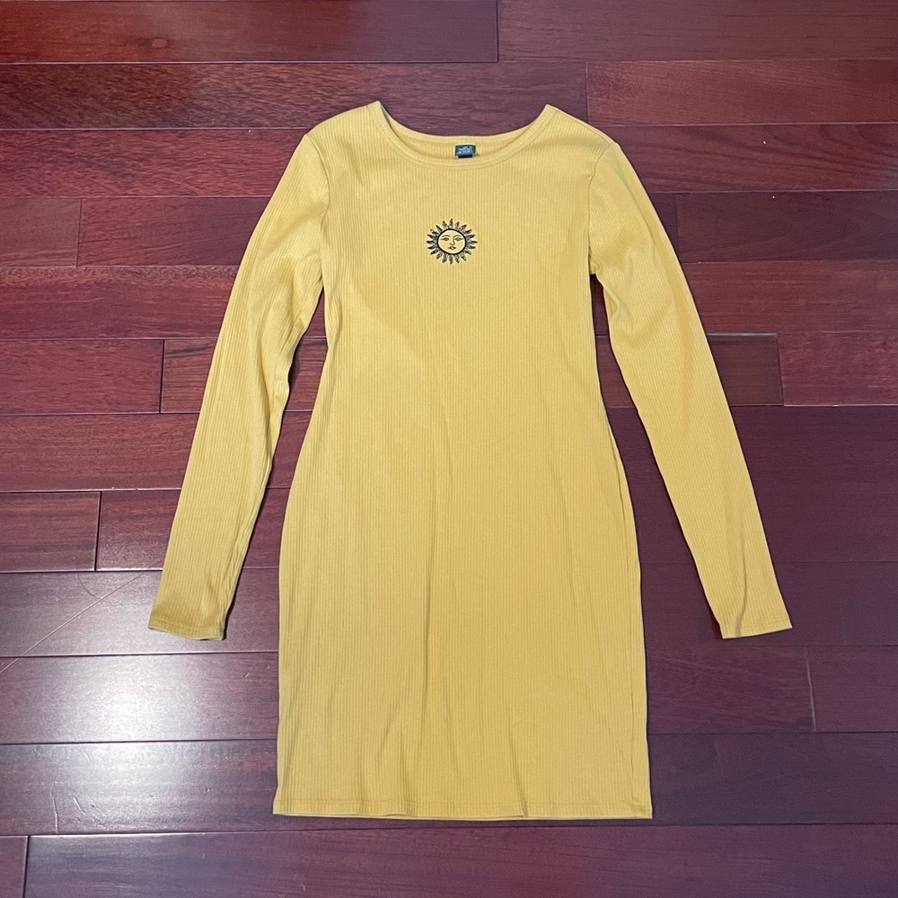 Wild Fable Women’s long sleeve dress size M